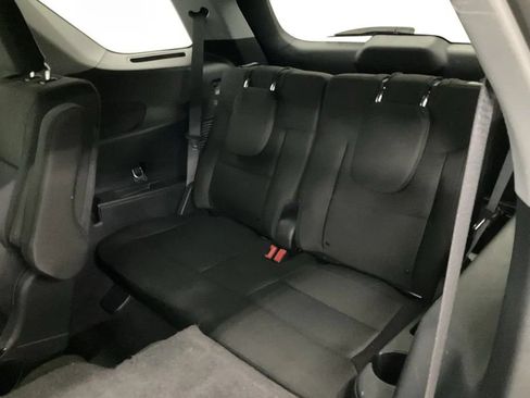 Used 2022 Ford Explorer XLT AWD/4WD image 24