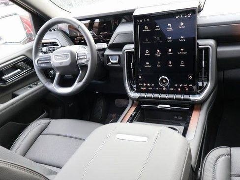 New 2026 GMC Yukon XL Denali w/ Sun & Power Step Package image 15
