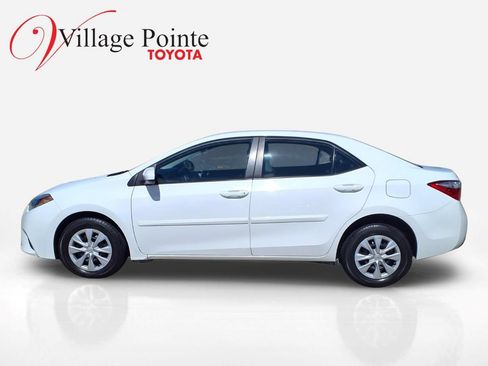 Used 2014 Toyota Corolla L w/ Body Protection Package FWD image 2
