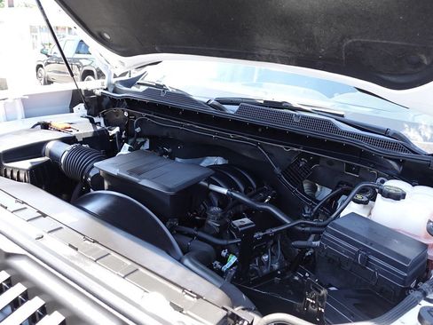 Used 2025 Chevrolet Silverado 2500 W/T AWD/4WD image 54
