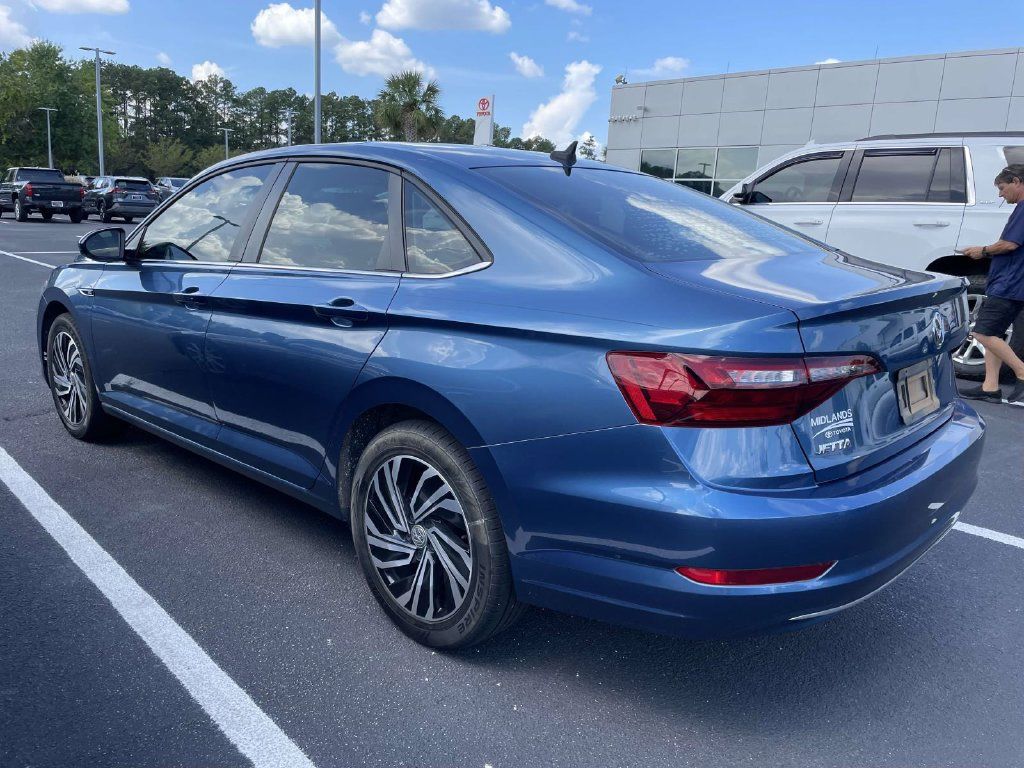 Used 2021 Volkswagen Jetta SEL FWD image 5