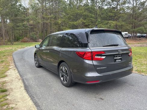 Used 2022 Honda Odyssey Elite image 7