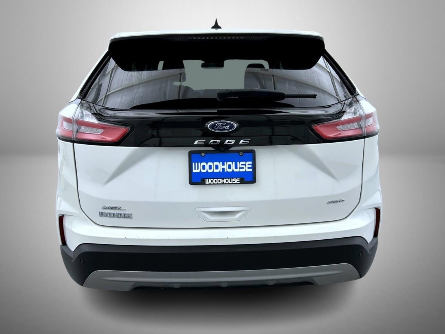 Used 2024 Ford Edge SEL w/ Convenience Package AWD/4WD image 6