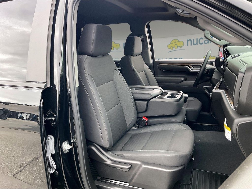 Used 2026 Chevrolet Silverado 1500 RST AWD/4WD image 10