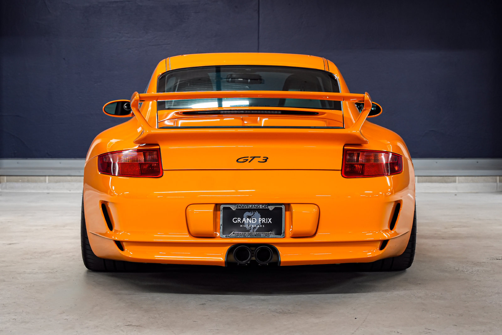 Used 2008 Porsche 911 GT3 RWD image 4