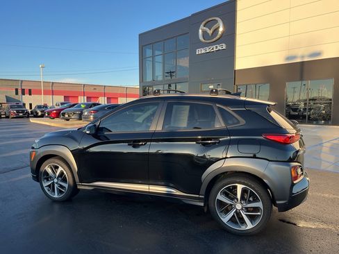 Used 2021 Hyundai Kona Limited image 3