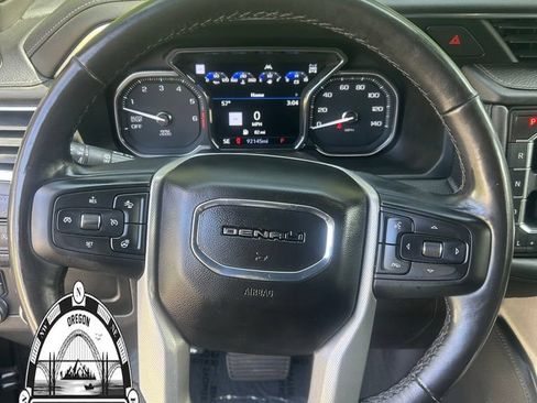 Used 2021 GMC Yukon Denali AWD/4WD image 16