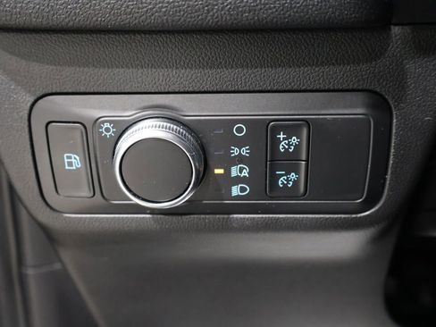 Used 2022 Ford Escape SE image 31