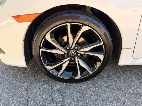 Used 2020 Honda Civic Sport image 7