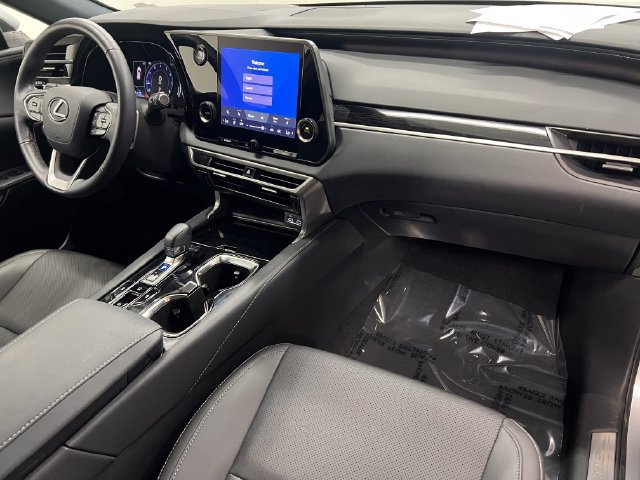 Certified 2024 Lexus RX 350 FWD w/ Technology Package image 12