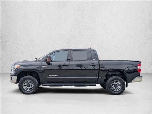 Used 2020 Toyota Tundra SR5 image 9