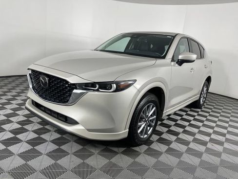 Used 2024 MAZDA CX-5 AWD 2.5 S w/ Select Package image 6