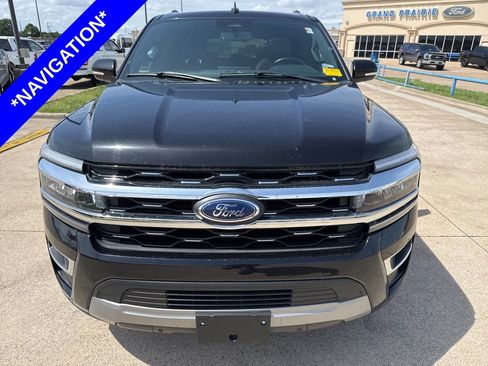 Used 2024 Ford Expedition Max Limited RWD image 2
