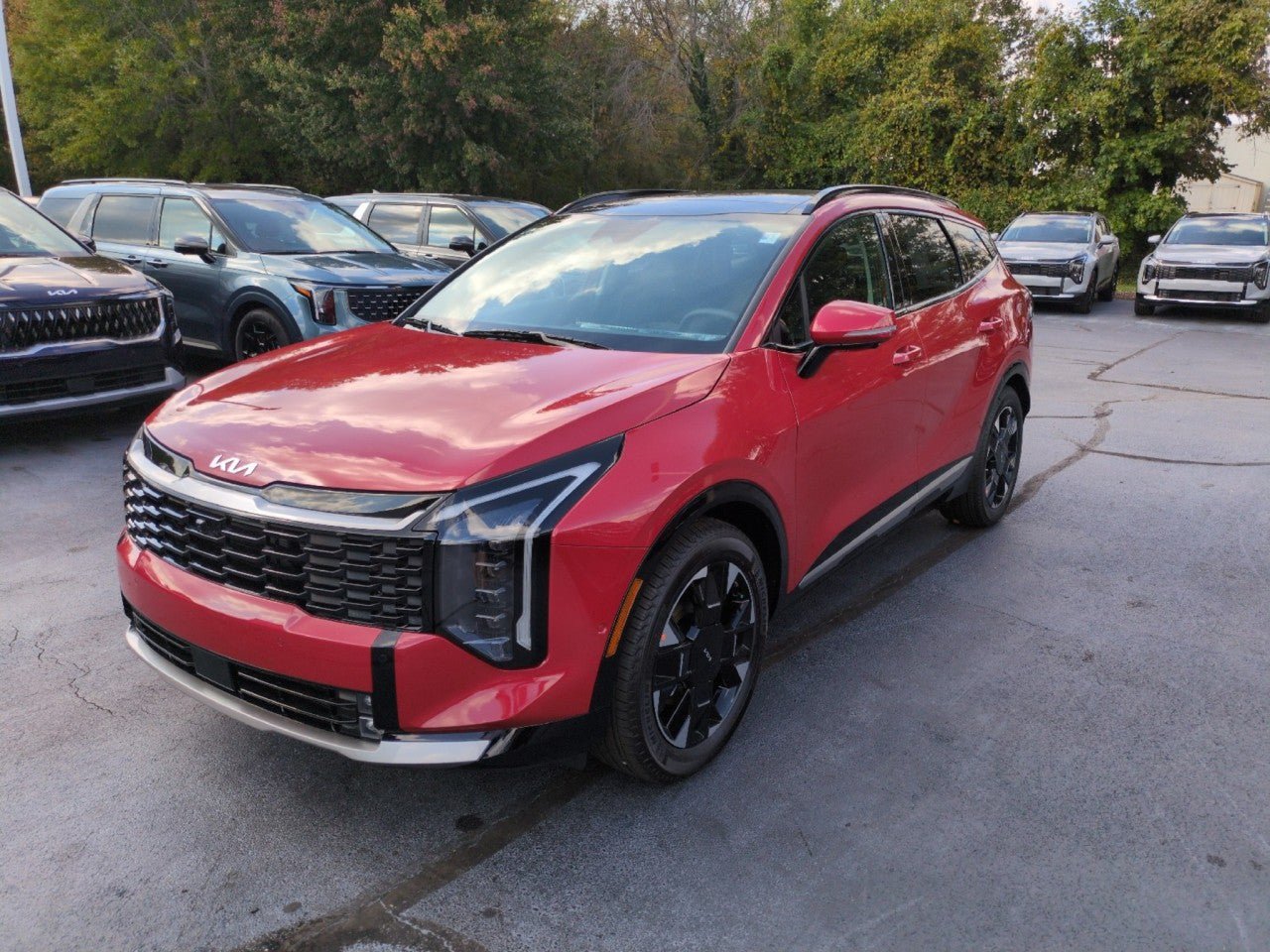 New 2027 Kia Sportage SX FWD image 3