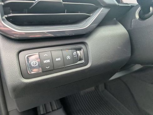 New 2026 GMC Acadia AT4 w/ Luxury Package AWD/4WD image 16