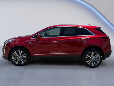 Used 2026 Cadillac XT5 Premium Luxury w/ Driver Assist Package AWD/4WD image 6
