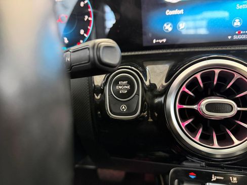 Used 2019 Mercedes-Benz A 220 4MATIC w/ Premium Package image 36