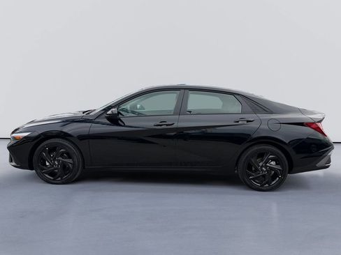 New 2026 Hyundai Elantra Sport FWD image 6