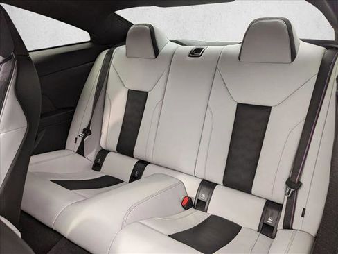 Used 2024 BMW M4 Competition image 18