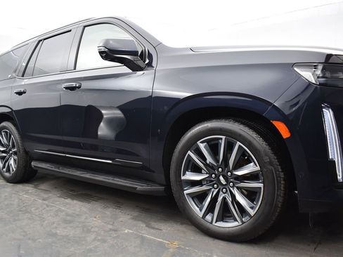 Used 2022 Cadillac Escalade Sport w/ Touring Package image 41