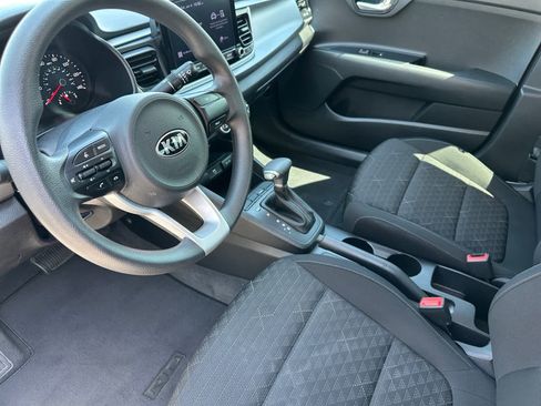 Used 2021 Kia Rio LX FWD image 10
