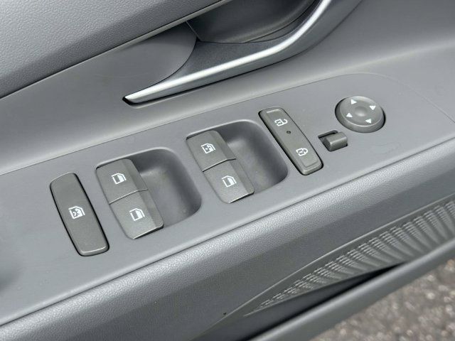 Certified 2026 Hyundai Elantra SEL Sport Premium FWD image 20