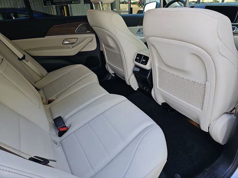 Certified 2026 Mercedes-Benz GLE 350 4MATIC image 11