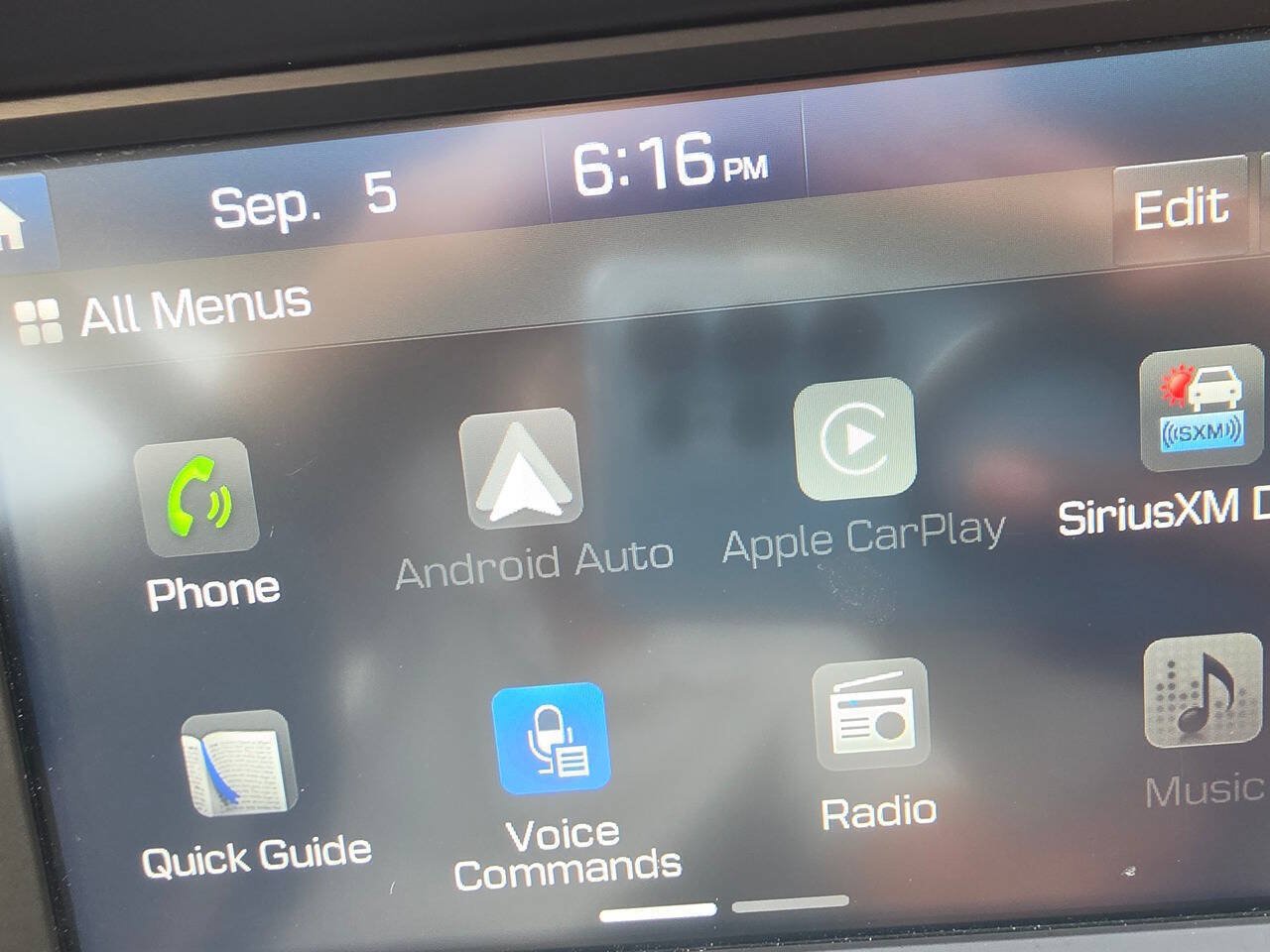 Used 2020 Hyundai Elantra SEL FWD image 16