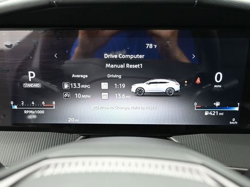 Certified 2025 Nissan Murano SV w/ Cargo Package image 11