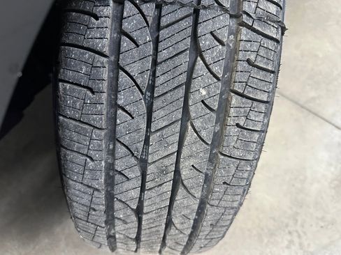 Certified 2023 Buick Encore GX Select image 35