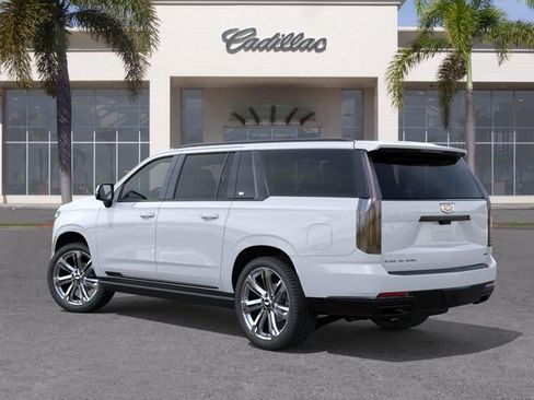 New 2026 Cadillac Escalade ESV Platinum Sport AWD/4WD image 3