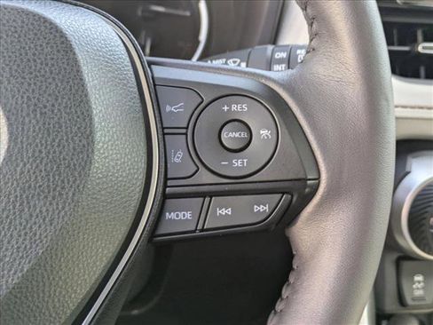 Used 2025 Toyota RAV4 XLE Premium image 12