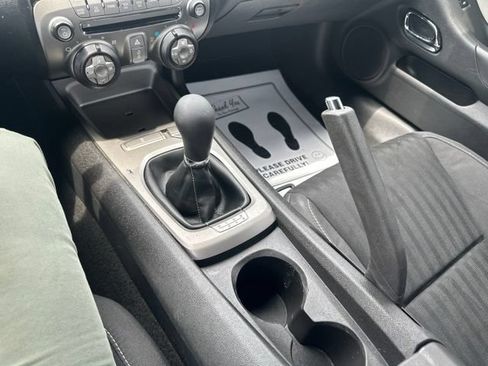 Used 2013 Chevrolet Camaro LS RWD image 26