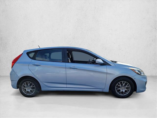 Used 2014 Hyundai Accent GS FWD image 4