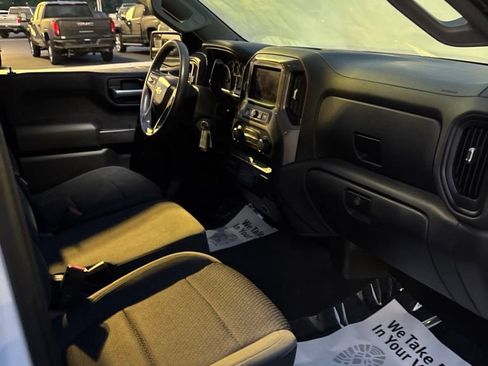 Certified 2021 Chevrolet Silverado 1500 Custom AWD/4WD image 12