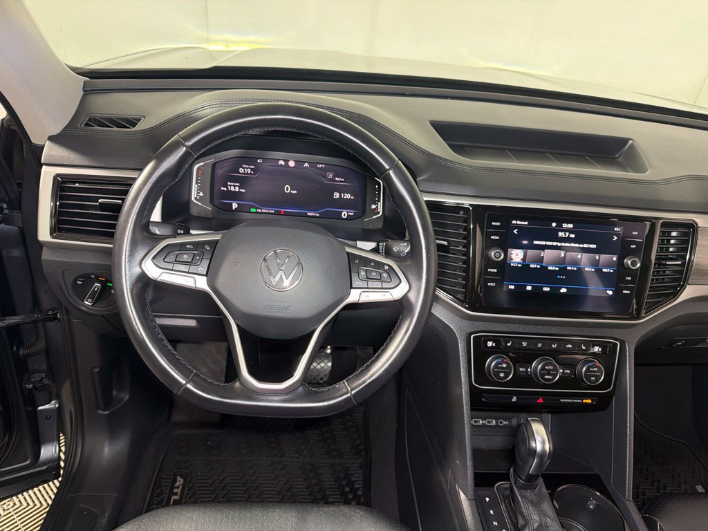 Used 2021 Volkswagen Atlas SEL AWD/4WD image 9