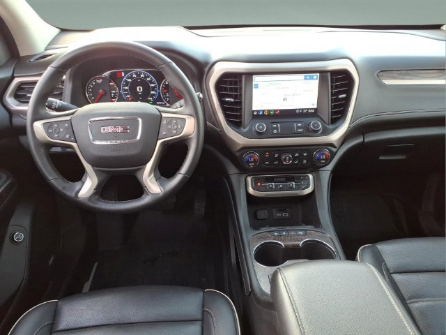 Used 2023 GMC Acadia Denali w/ Denali Ultimate Package AWD/4WD image 21