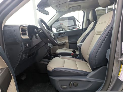 New 2026 Ford Maverick Lariat w/ 4K Tow Package image 19