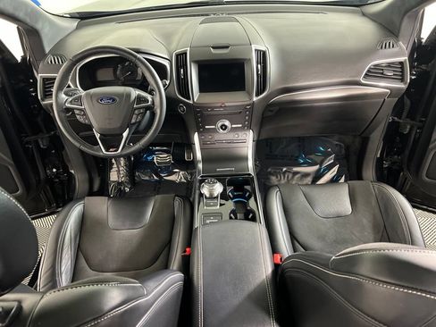 Used 2019 Ford Edge ST w/ Equipment Group 401A AWD/4WD image 10