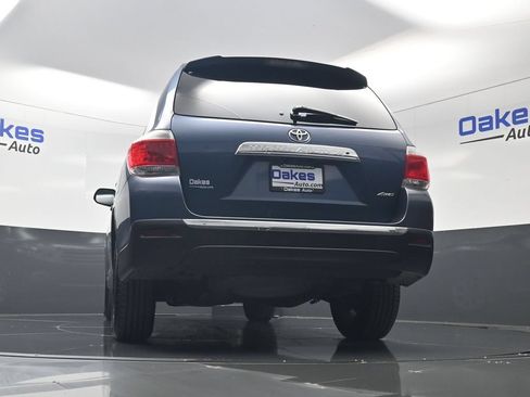 Used 2013 Toyota Highlander SE AWD/4WD image 43