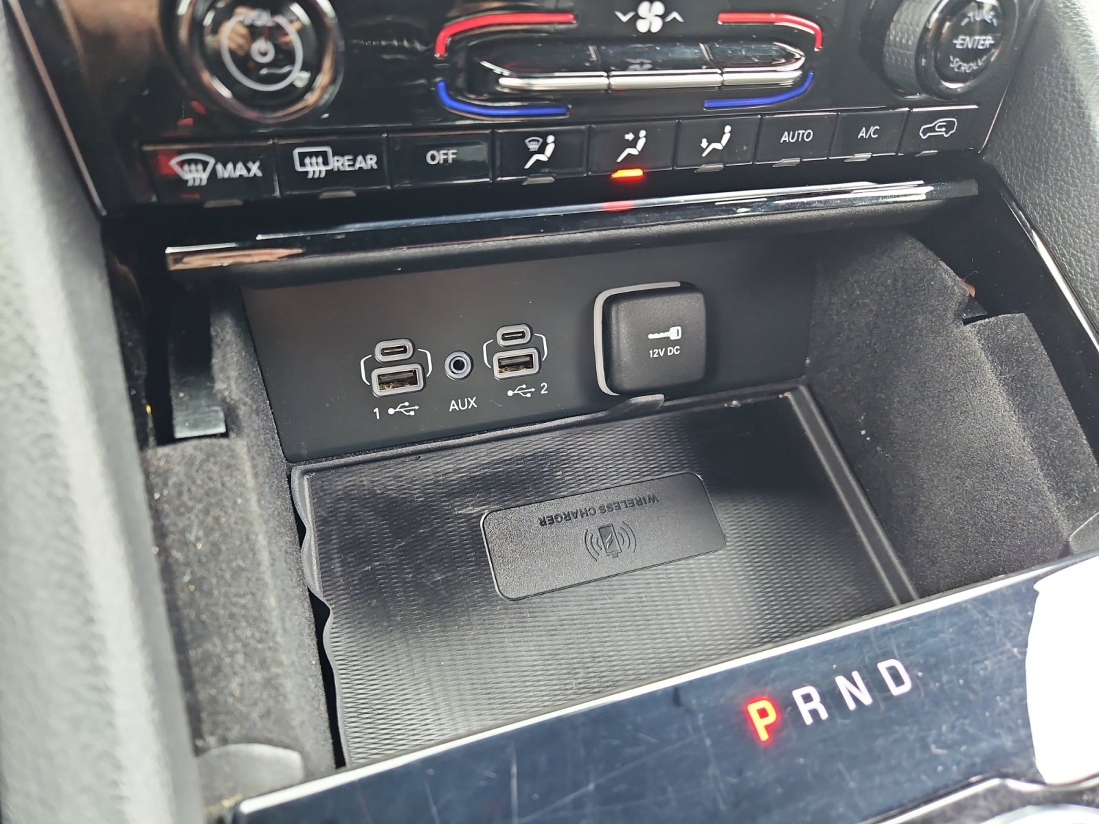 Used 2022 Jeep Grand Cherokee Altitude AWD/4WD image 23