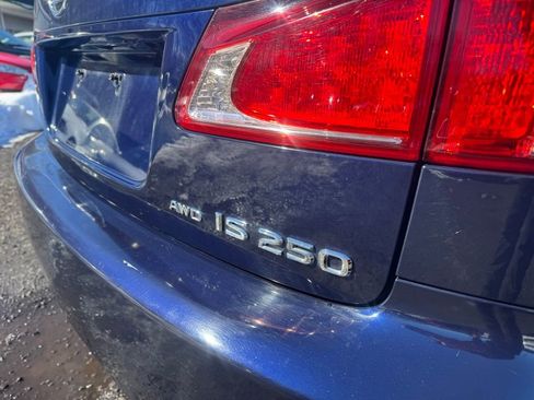 Used 2012 Lexus IS 250 AWD w/ Premium Pkg Value Edition image 10