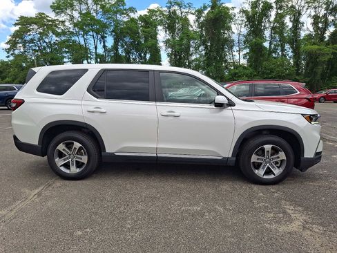 Certified 2023 Honda Pilot EX-L image 7