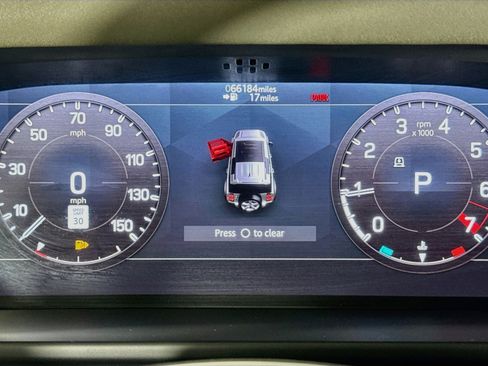 Used 2020 Land Rover Defender 110 SE AWD/4WD image 16