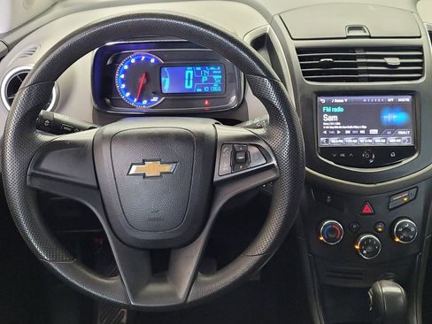 Used 2015 Chevrolet Trax LS FWD image 22