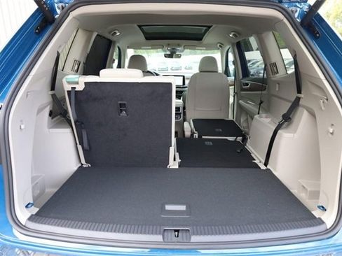 New 2026 Volkswagen Atlas SE image 8