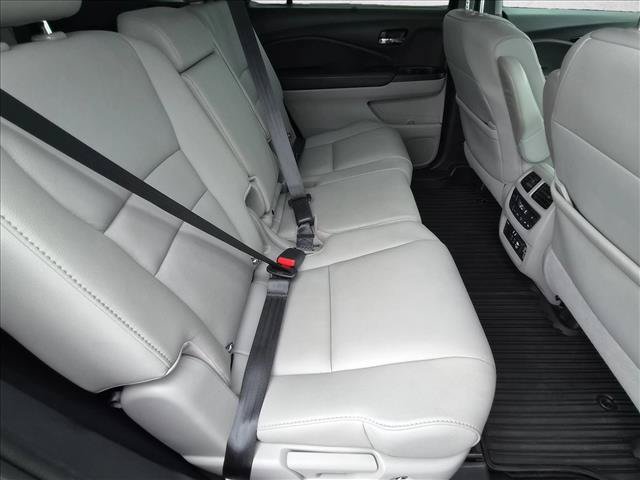 Used 2021 Honda Pilot Touring image 19