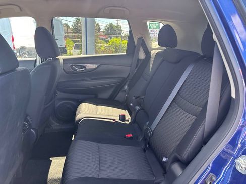 Used 2020 Nissan Rogue SV AWD/4WD image 10