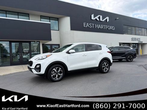 Used 2020 Kia Sportage LX AWD/4WD image 1
