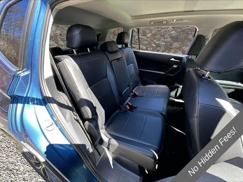 Used 2020 Volkswagen Tiguan SE FWD image 25